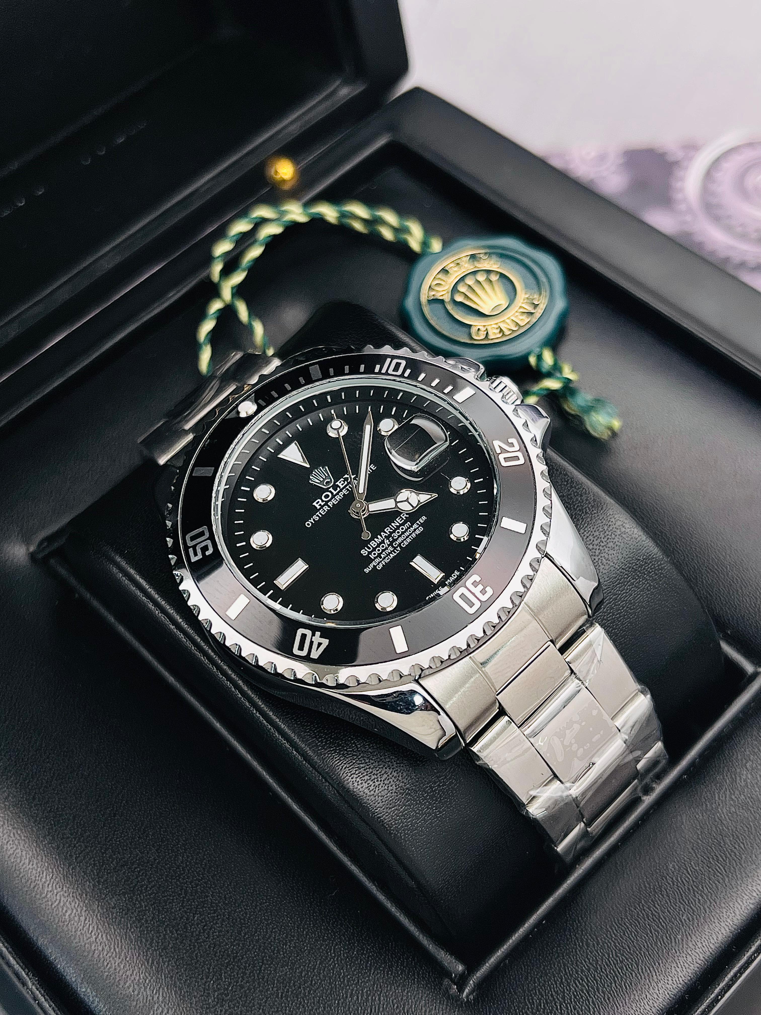 ROLEX SUBMARINER