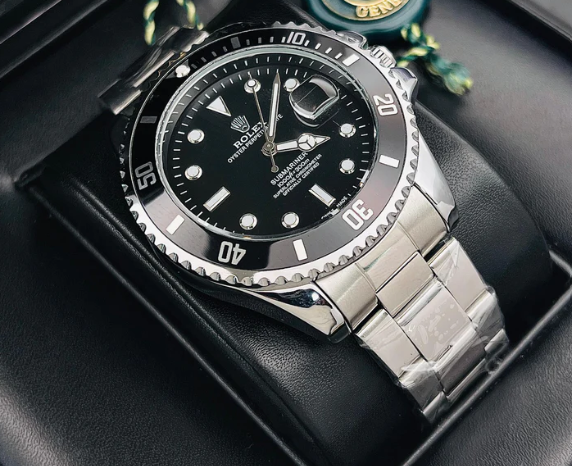 ROLEX SUBMARINER